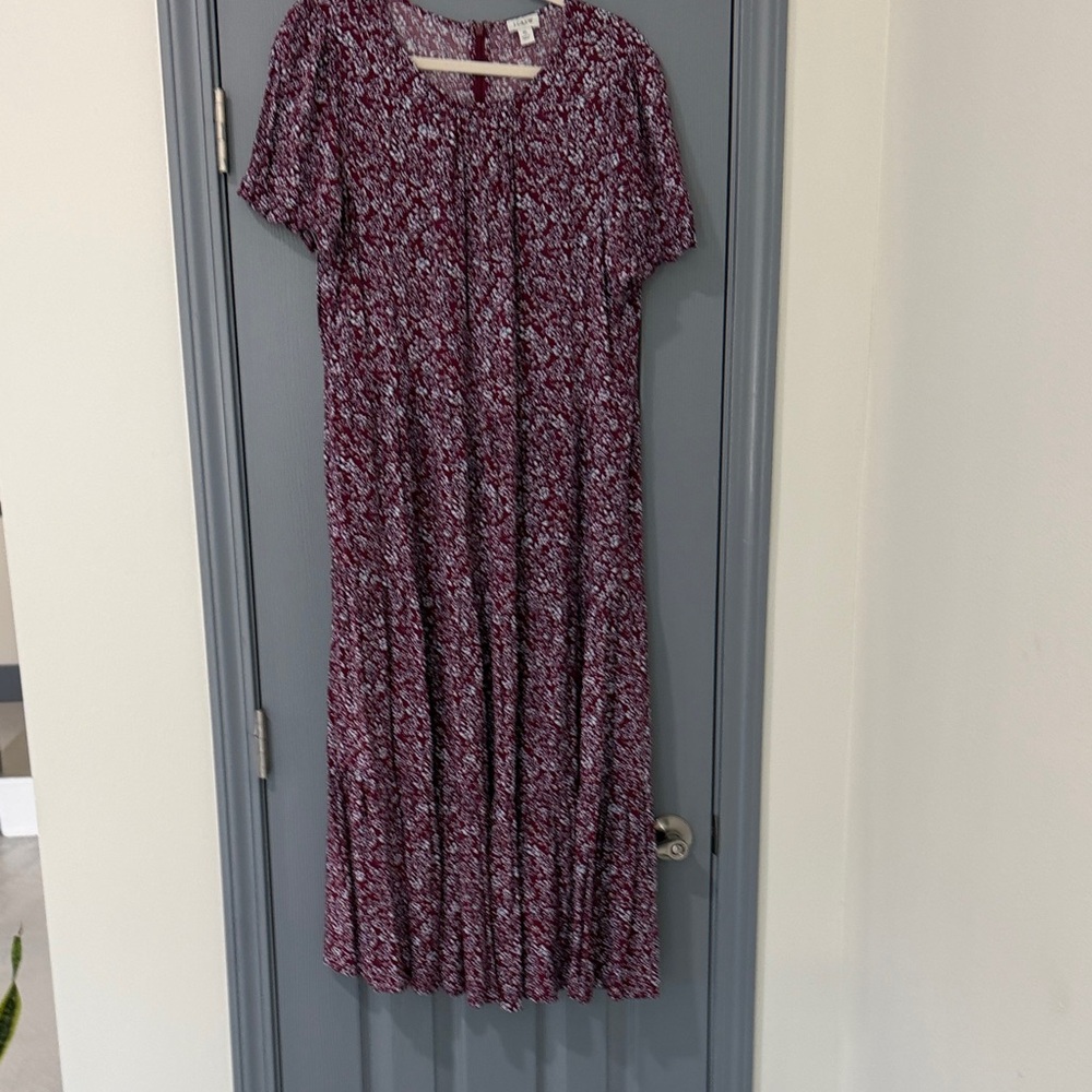 J Crew Short Sleeve Floral Midi Tier Dress